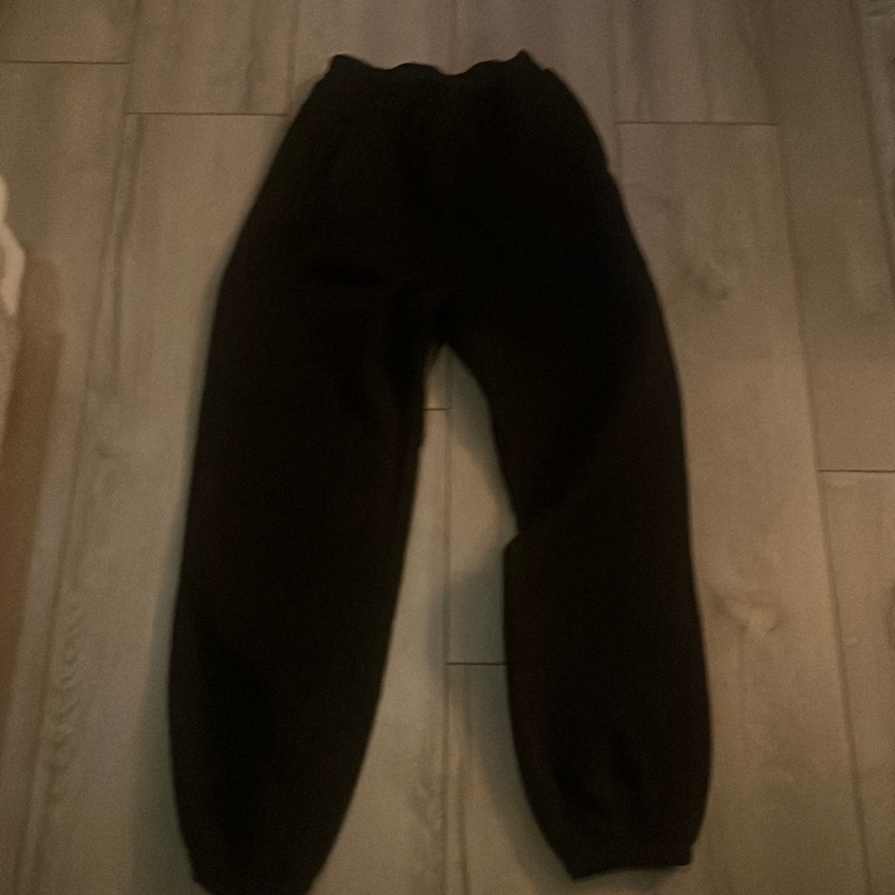 Black sweatpants